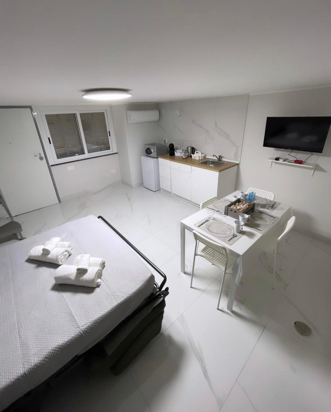 Casa Mrgio Apartment Napoli Bagian luar foto